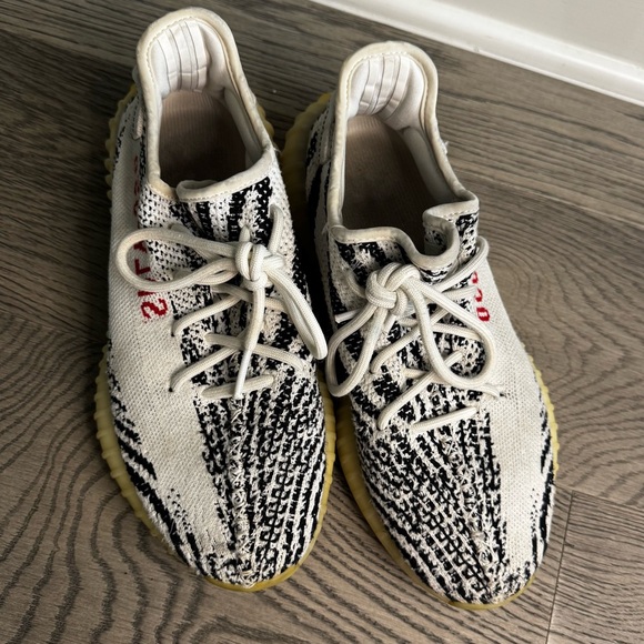 Addias Yeezy boost 350 V2 - Picture 3 of 9